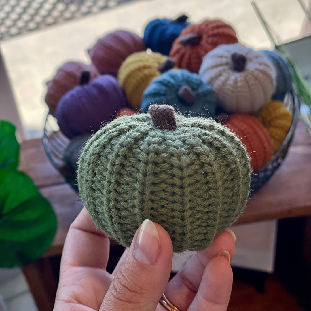 Knit Pumpkins (multiple colors)