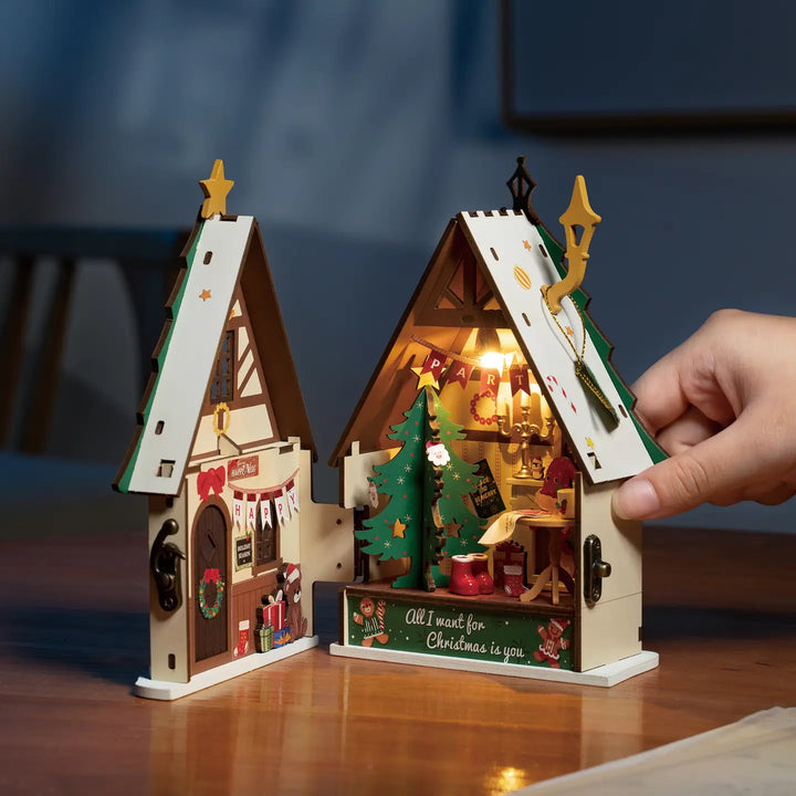 DIY Miniature House Kit: Twinkling Christmas House