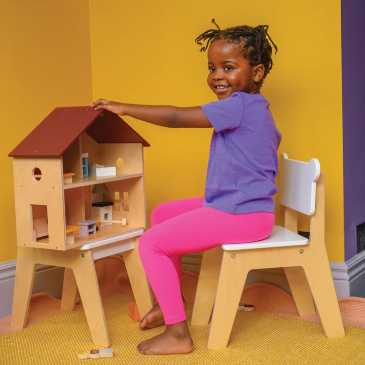 Poppets Wooden Dollhouse