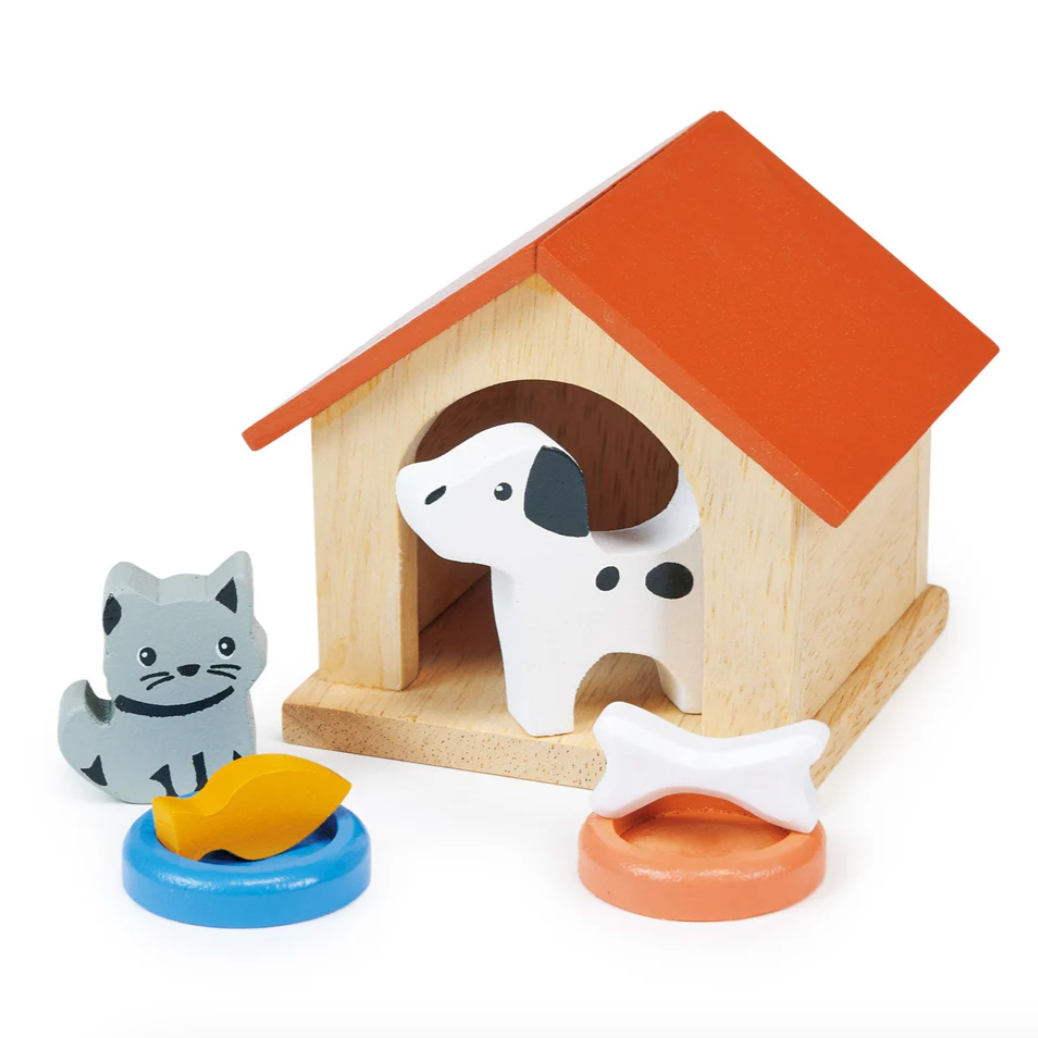 Wooden Dog and Cat Dollhouse Set