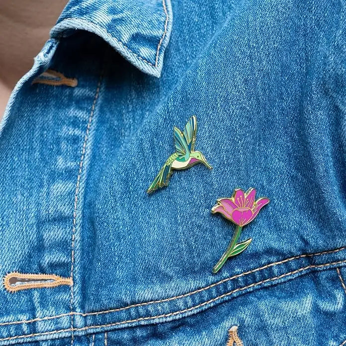 Hummingbird and Lillies Lapel Pin