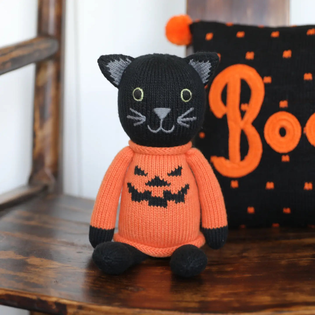 Knitted Halloween Cat